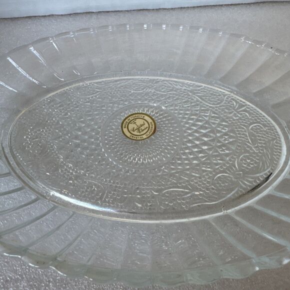 CRYSTAL CLEAR CRYSTAL GLASSWARE MADE IN TURKIYE TRELLIS 8.5" OVAL PLATTER - Picture 2 of 7